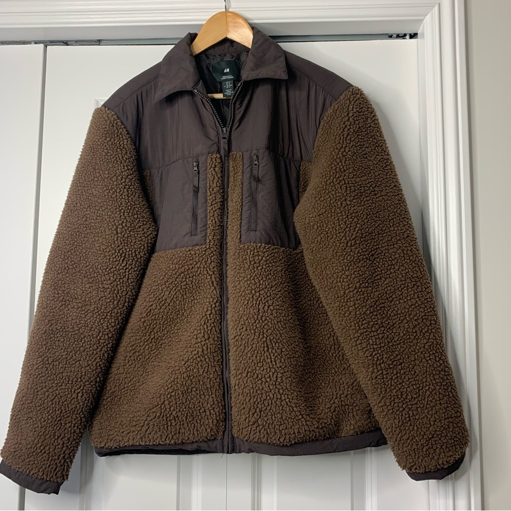 H&M Men's Brown Teddy Fleece Zip Up  Jacket. Regular Fit Men’s Size US M